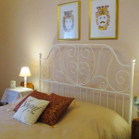 Diletta Oasi Bed & Breakfast Katanya Dış mekan fotoğraf
